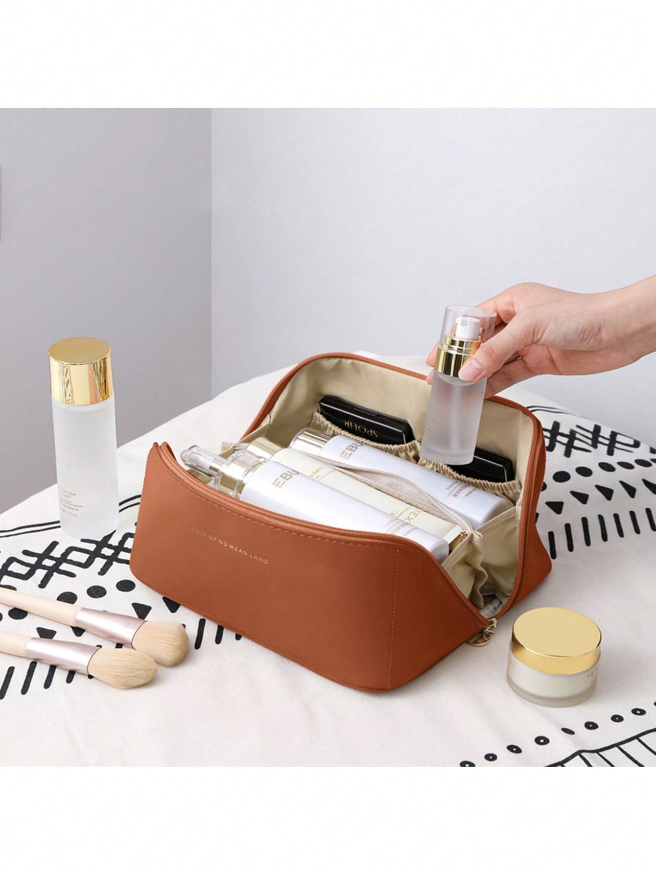 Luxe, hoogwaardige make-upbox, - Luxury High End Skincare recensie en prijs