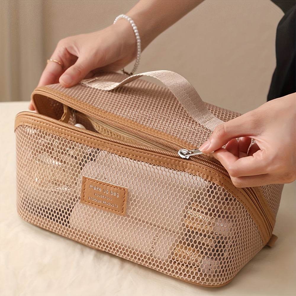 Vrouwelijke make-up organizer  - Luxury Skincare Organizer recensie en prijs